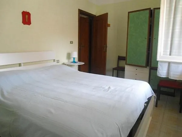 Villino Di Girolamo דירה פינטו